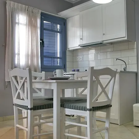 Boutique Iasmos Trizonía