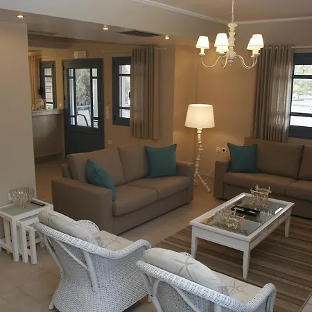 Boutique Iasmos Hotel