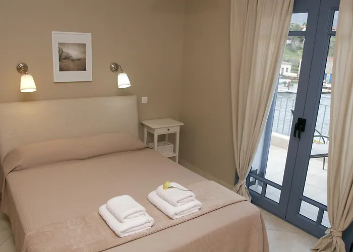 Boutique Iasmos Hotel 3*