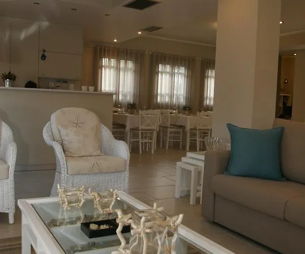 Boutique Iasmos Hotel