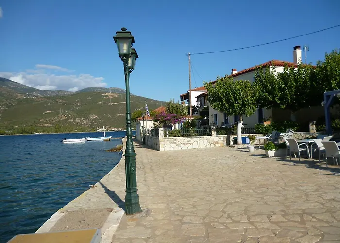 Hotel Boutique Iasmos 3*