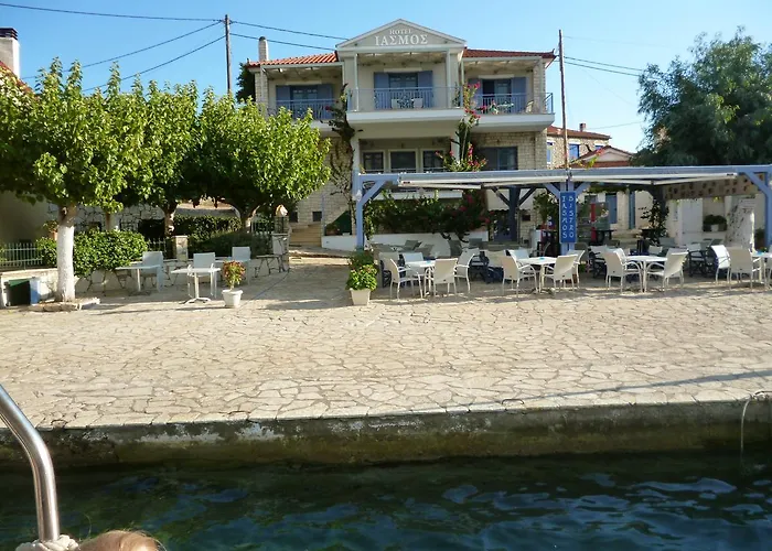 Hotel Boutique Iasmos Trizonia