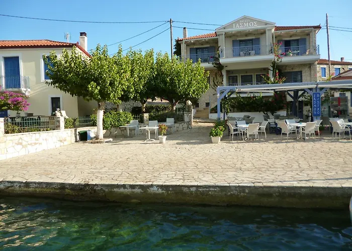 Hotel Boutique Iasmos 3*